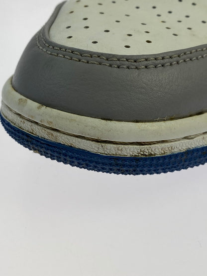 【中古品】【メンズ】 NIKE ナイキ AIR JORDAN 1 MID DQ8426-014 エア ジョーダン 1 ミッド スニーカー 靴 160-260121-kk-04-min カラー：CEMENT GREY/WHITE-TRUE BLUE 万代Net店