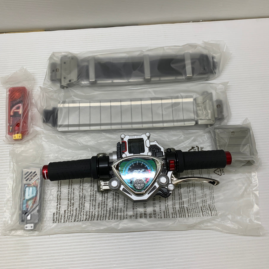 【中古品】 バンダイ コンプリートセレクションモディフィケーション　CSM アクセルドライバーver.1.5　風都探偵EDITION 仮面ライダー 特撮 おもちゃ 042-260703-em-06-min 万代Net店