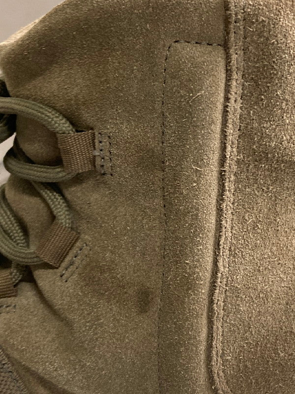 【中古品】【メンズ】 adidas アディダス YEEZY BOOST 750 BY2456 イージーブースト750 ハイカットスニーカー メンズ シューズ 靴 ガムソール 161-260127-em-01-min サイズ：26.5cm カラー：LIGHT BROWN GUM （CHOCOLATE） 万代Net店
