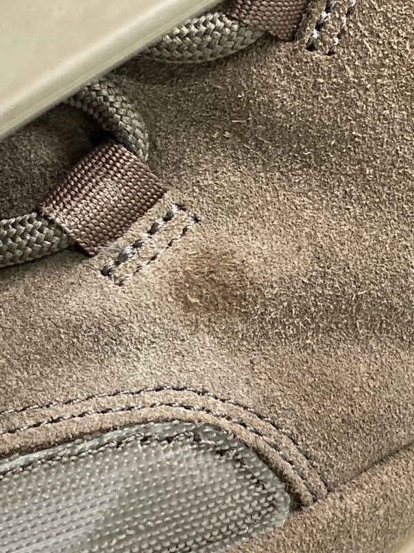 【中古品】【メンズ】 adidas アディダス YEEZY BOOST 750 BY2456 イージーブースト750 ハイカットスニーカー メンズ シューズ 靴 ガムソール 161-260127-em-01-min サイズ：26.5cm カラー：LIGHT BROWN GUM （CHOCOLATE） 万代Net店
