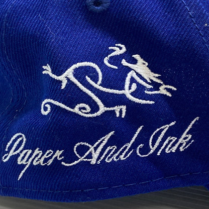 【中古品】【メンズ】 NEW ERA ニューエラ PAPER＆INK COTTON CLUB ペーパー アンド インク コットンクラブ YEAR OF THE DRAGON HAT 9FORTY コラボ ベースボール キャップ 帽子 メンズ 185-260130-em-18-min カラー：BLUE 万代Net店