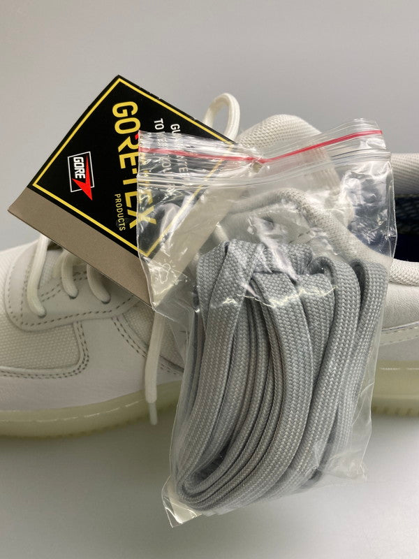 【未使用品】【メンズ】 NIKE ナイキ AIR FORCE １ LOW GORE‐TEX SUMMER SHOWER WHITE DJ7968-100 エアフォース1 ロー ゴアテックス サマー シャワー スニーカー メンズ 靴 シューズ 160-260127-em-03-min サイズ：26.5cm カラー：ホワイト 万代Net店