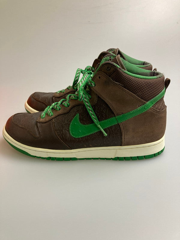 【中古品】【メンズ】 NIKE ナイキ × STUSSY ステューシー DUNK HIGH 315593-221 ダンク ハイ スニーカー メンズ シューズ 靴 160-260127-em-04-min サイズ：28.0cm カラー：BAROQUE BROWN/BAROQUE BROWN-CLASSIC GREEN 万代Net店