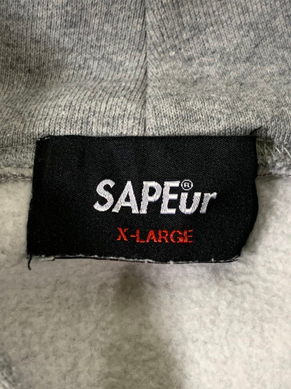【中古品】【メンズ】 SAPEUR サプール × SPOWT スポウト NAPOLEON LOGO HOODIE GRAY ナポレオン ロゴ フーディ メンズ トップス パーカー 142-260127-em-23-min サイズ：XL カラー：グレー 万代Net店