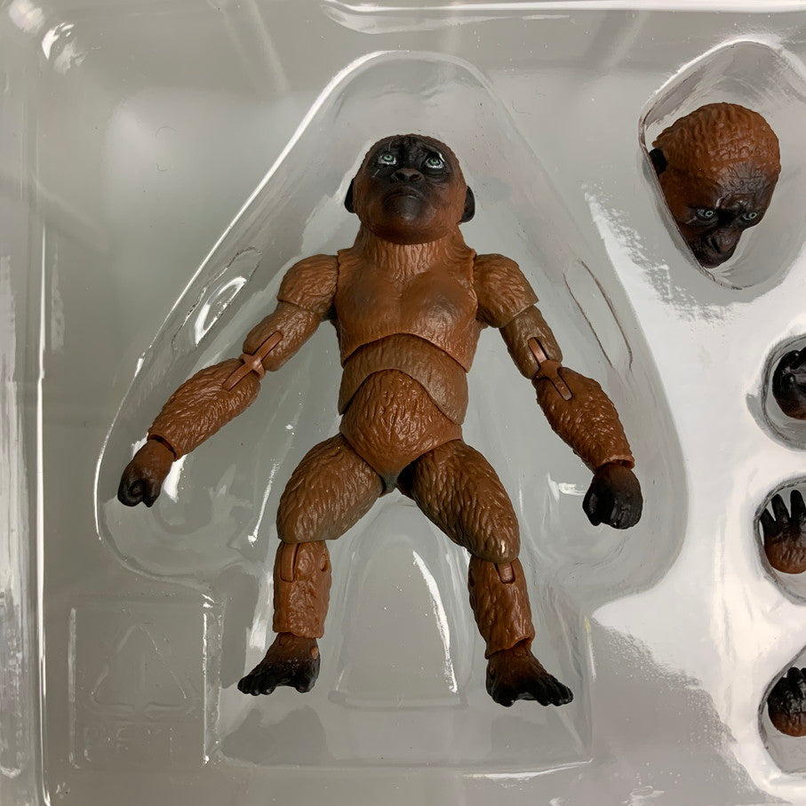 【中古品】 S.H.MonsterArts SUKO ＆ MOTHRA (2024) ゴジラ×コング 新たなる帝国 特撮フィギュア 055-260326-SH-12-min 万代Net店