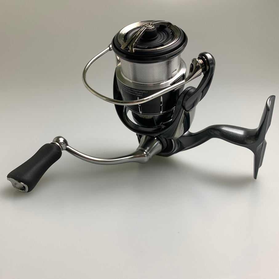 【中古品】 DAIWA ダイワ 24ルビアス LT2500S リール 釣り具 134-260309-SH-12-min 万代Net店