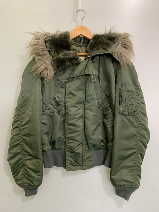【中古品】【メンズ】 ALPHA INDUSTRIES アルファ インダストリー 90S N-2B FLIGHT JACKET 1615-573-8335 フード ファー フライト ジャケット 90年代 ヴィンテージ メンズアウター アメリカ製 146-260127-em-30-min サイズ：M カラー：オリーブグリーン 万代Net店