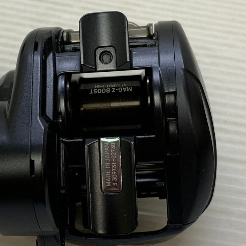 【中古品】 ダイワ スティーズ A2 TW 1000HL ベイトリール 釣り フィッシング 釣り道具 134-260427-em-16-min 万代Net店