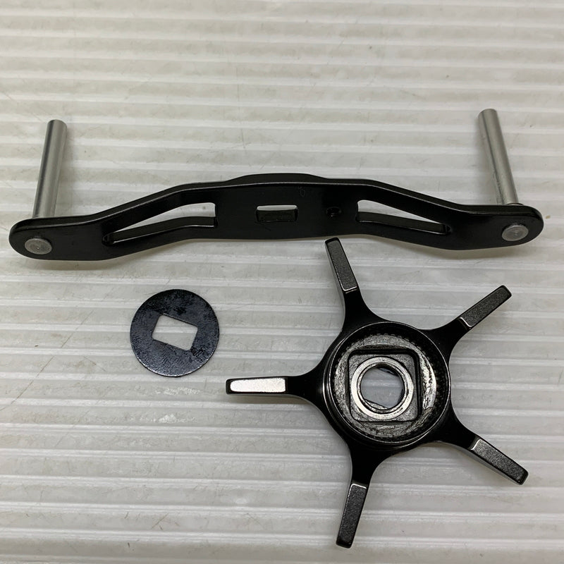 【中古品】 ダイワ スティーズ A2 TW 1000HL ベイトリール 釣り フィッシング 釣り道具 134-260427-em-16-min 万代Net店