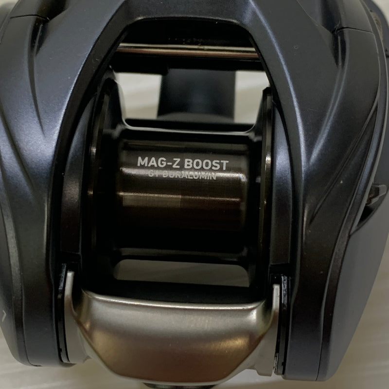 【中古品】 ダイワ スティーズ A2 TW 1000HL ベイトリール 釣り フィッシング 釣り道具 134-260427-em-16-min 万代Net店