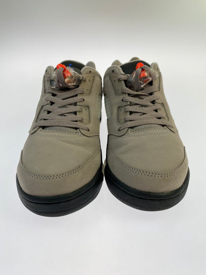 【中古品】【メンズ】 NIKE ナイキ × PARIS SAINT-GERMAIN パリ サンジェルマン 別注 コラボ AIR JORDAN 5 RETRO LOW DX6325-204 エア ジョーダン 5 レトロ ロー スニーカー シューズ 靴 160-260201-SH-12-min カラー：アイボリー系 万代Net店