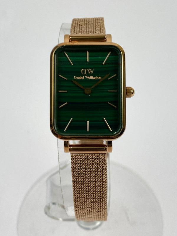 【中古品】【メンズ】 Daniel Wellington ダニエルウェリントン QUADRO PRESSED MELROSE GREEN ROSE GOLD クアドロ プレスド メルローズ グリーン ローズゴールド 腕時計 ウォッチ メンズ スクエア型 198-260202-em-50-min カラー：ゴールド/グリーン 万代Net店