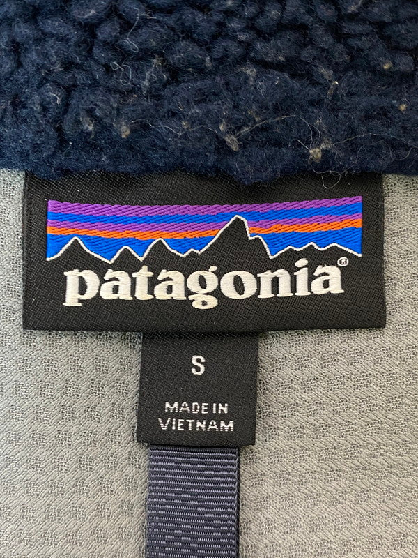【中古品】【メンズ】 patagonia パタゴニア 17AW CLASSIC RETRO-X VEST 23048FA17 クラシック レトロX ベスト ライトアウター フリースベスト 144-260214-kk-26-min サイズ：S カラー：ネイビー 万代Net店