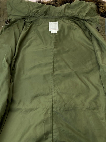 【中古品】【メンズ】 VISVIM ビズビム 24AW SIX-FIVE FISHTAIL PARKA 0124205013005 シックスファイブ フィッシュテイルパーカー ライトアウター ジャケット 140-260131-kk-02-min サイズ：2 カラー：オリーブ 万代Net店