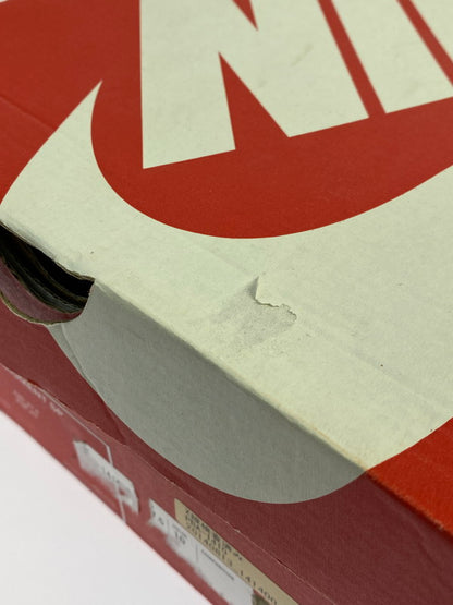 【中古品】【メンズ】 NIKE ナイキ × FRAGMENT DESIGN フラグメント デザイン 別注 コラボ TENNIS CLASSIC FRAGMENT SP 693505-110 テニス クラシック フラグメントスペシャル スニーカー シューズ 靴 160-260201-SH-08-min カラー：ブラック、ホワイト 万代Net店