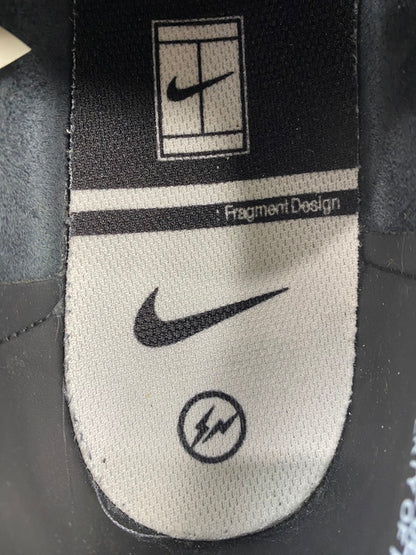 【中古品】【メンズ】 NIKE ナイキ × FRAGMENT DESIGN フラグメント デザイン 別注 コラボ TENNIS CLASSIC FRAGMENT SP 693505-110 テニス クラシック フラグメントスペシャル スニーカー シューズ 靴 160-260201-SH-08-min カラー：ブラック、ホワイト 万代Net店