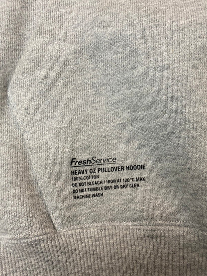 【中古品】【メンズ】 FRESHSERVICE フレッシュサービス HEAVY OZ PULLOVER HOODIE FSC253-70237B ヘビーオンス プルオーバー フーディー メンズ トップス スウェット トレーナー 140-260220-em-50-min サイズ：M カラー：グレー 万代Net店