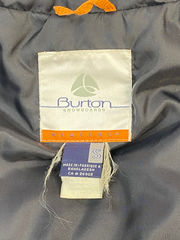 【中古品】【メンズ】 BURTON バートン DOWN JACKET YELLOW ダウンジャケット メンズ アウター 144-260318-em-43-min サイズ：S カラー：オレンジ 万代Net店