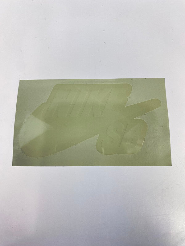 【中古美品】【メンズ】 NIKE SB ナイキエスビー ×SUPREMEF シュプリーム DARWIN LOW Q3000-100 ダーウィン ロー スニーカー靴 160-260206-jt-07-min サイズ：US 8.5 26.5cm カラー：SAIL/BOARDER BULE-BLACK 万代Net店