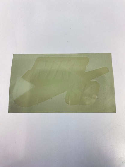 【中古美品】【メンズ】 NIKE SB ナイキエスビー ×SUPREMEF シュプリーム DARWIN LOW Q3000-100 ダーウィン ロー スニーカー靴 160-260206-jt-07-min サイズ：US 8.5 26.5cm カラー：SAIL/BOARDER BULE-BLACK 万代Net店