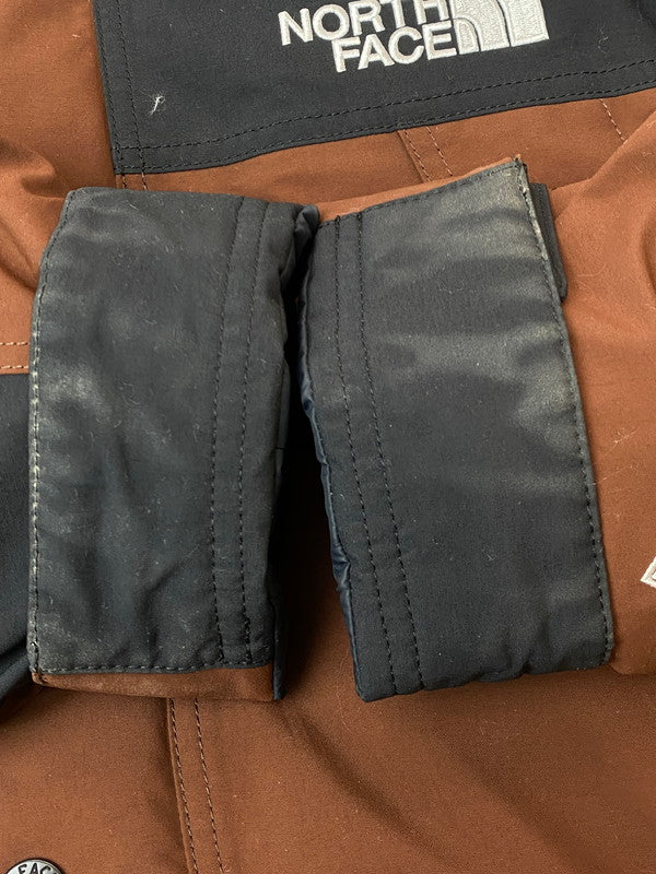 【中古品】【メンズ】 THE NORTH FACE ザ・ノースフェイス ND92237 MOUNTAIN DOWN JACKET マウンテンダウンジャケット 144-260207-zi-06-min サイズ：L カラー：ブラウン/ブラック 万代Net店