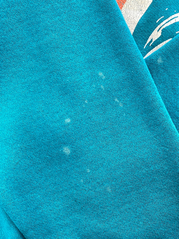 【現状渡し品】【メンズ】 JOSTENS ジャスティンず MIAMI DOLPHINS L/S SWEAT SHIRT スウェットシャツ トレーナー トップス 146-260715-yn-30-min サイズ：L カラー：グリーン系 万代Net店