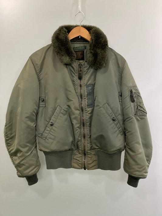 【中古品】【メンズ】 ALPHA INDUSTRIES TYPE B-15D FLIGHT JACKET MIL-J-6251A アルファインダストリーズ フライトジャケット アウター 145-260210-yn-23-min サイズ：38 カラー：オリーブグリーン 万代Net店