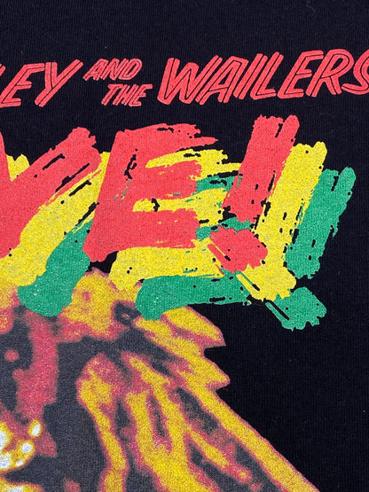 【中古品】【メンズ】 THE GUILTY PARTIES ザ・ギルティー・パーティーズ × BOB MARLEY ボブ・マーリー 23SS AND WAILERS LIVE SS TEE 半袖 ライヴ Tシャツ メンズ トップス 142-260311-em-19-min サイズ：M カラー：ブラック 万代Net店