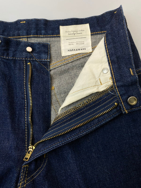 【中古品】【メンズ】 markaware マーカウェア FRONT PLEATS PEGTOP SIDELINE ORGANIC WOOL TROPICAL A18A-22PT02C フロントプリーツ レグトップ サイドライン オーガニック ウール トロピカルパンツ ボトムス 151-260214-kk-20-min サイズ：1 カラー：インディゴ 万代Net店