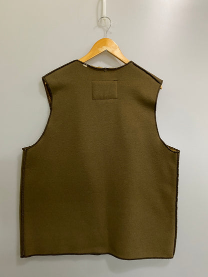【中古品】【メンズ】 BARBOUR バーブァー アクリルライニングベスト A297 C40 メンズ アウター 144-260702-hu-32-min カラー：カーキ/ブラウン系 万代Net店