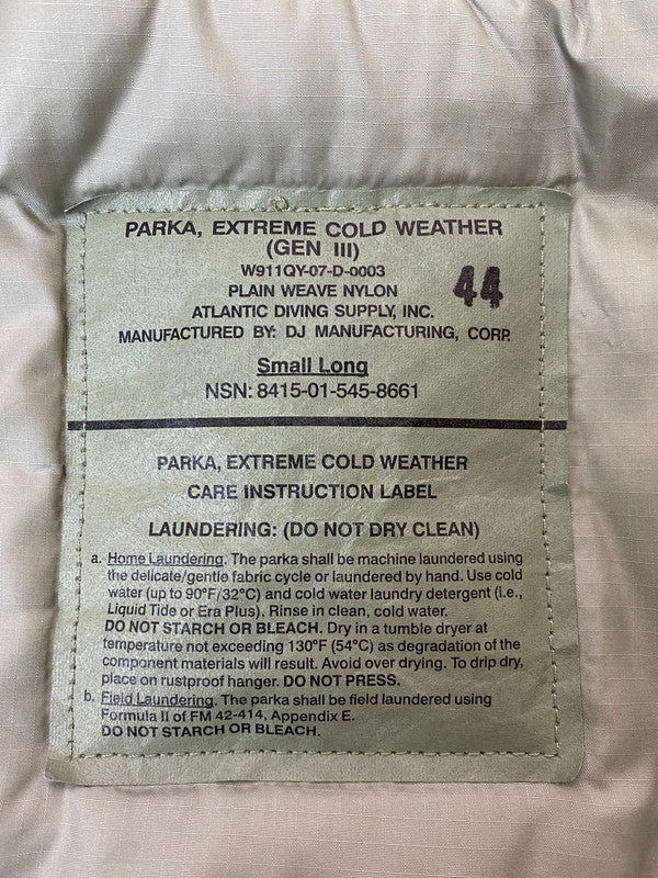 【中古品】【メンズ】 US ARMY ユーエスアーミー 00S ECWCS LEVEL7 GENIII EXTREME COLD WEATHER PARKA エクストリームコールドウェザーパーカー 145-260213-em-39-min サイズ：44 カラー：グレー 万代Net店