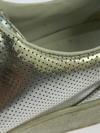 【現状渡し品】【メンズ】 LOUIS VUITTON ルイ・ヴィトン SNEAKERS GO1126 メタリック フロントローライン スニーカー 靴 179-260219-yn-21-min サイズ：7 カラー：シルバー 万代Net店