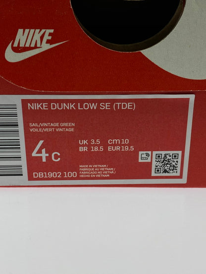【中古品】【キッズ】 NIKE ナイキ DUNK LOW SE (TDE) DB1902-100 ダンク ロー スニーカー 靴 173-260219-yn-20-min サイズ：10cm US4C カラー：SAIL/VINTAGE GREEN 万代Net店