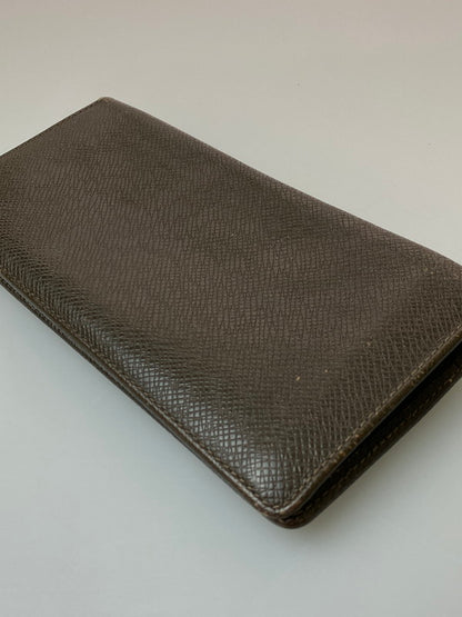 【現状渡し品】【メンズ】 LOUIS VUITTON ルイ・ヴィトン タイガ ポルトフォイユ ブラザ M32578 SP3162 ロングウォレット 二つ折り長財布 179-260222-kk-31-min カラー：グリズリ 万代Net店