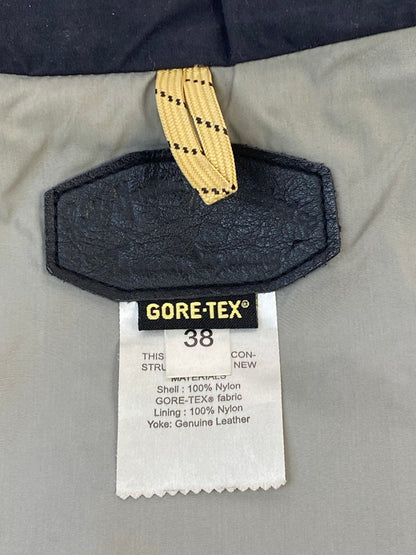 【中古品】【メンズ】 Rocky Mountain FeatherBed ロッキーマウンテンフェザーベッド LEATHER YOKE MOUNTAIN JACKET 450-432-04 レザー ヨーク マウンテンジャケット ゴアテックス レザー アウター 145-260215-SH-07-min サイズ：38 カラー：ブラック 万代Net店