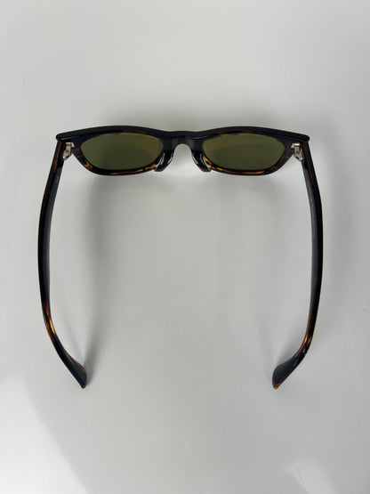 【中古品】【メンズ】 ZOFF ゾフ×TAKASHI KUMAGAI 熊谷隆志 別注 コラボ WELLINGTON TYPE SUNGLASSES ZH201G06A_43E1 ウェリントン タイプ サングラス アイウェア アクセサリー 203-260612-kk-05-hon サイズ：50ロ22-150 カラー：ブラウン 万代Net店