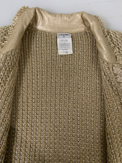 【中古品】【レディース】 CHANEL シャネル VINTAGE GOLD SHIMMER KNIT CARDIGAN SWEATER P23997V01600 ヴィンテージ ゴールド シマーニットカーディガン トップス 168-260607-SH-06-hon サイズ：38 カラー：オークル系/ゴールド 万代Net店