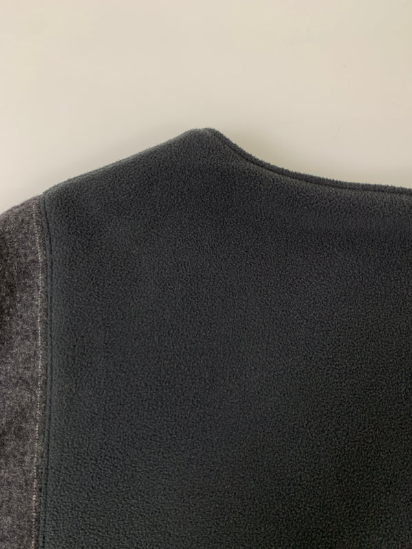 【中古品】【メンズ】 EESETT&CO イーセットアンドコー ZIP VEST GRAY STRIPE BLACK ベスト アウター 140-260729-AS-6-min サイズ：36 カラー：ブラック/グレー 万代Net店