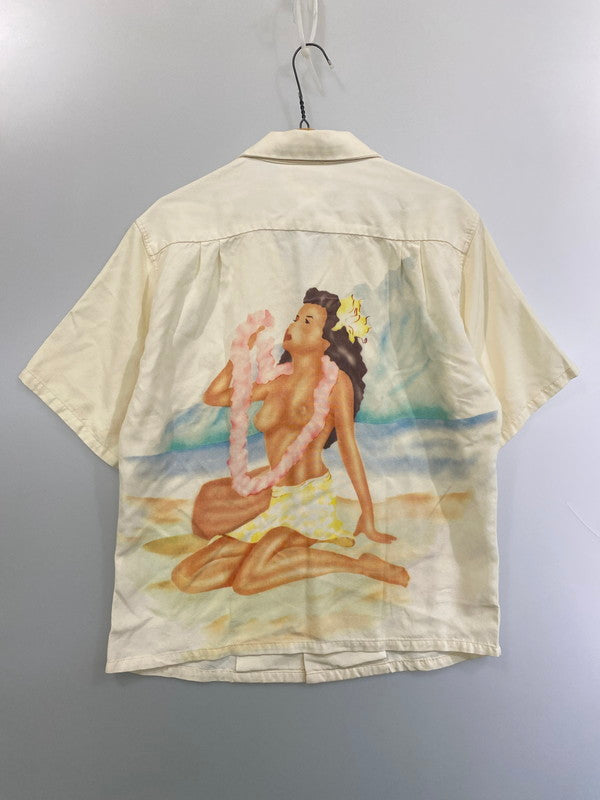 【中古品】【メンズ】 SUNSURF SPECIAL EDDITION KEALOHA NANI PIN UP QUEEN S/S RAYON SHIRT SS34658 サンサーフ ピンナップ クイーン ショートスリーブ レーヨンシャツ 半袖シャツ トップス 145-260217-yn-37-min サイズ：S カラー：ベージュ系 万代Net店