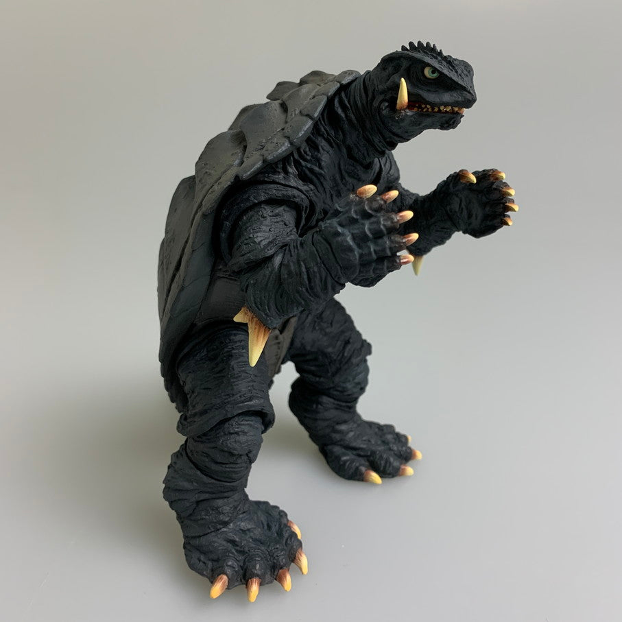 【中古品】 S.H.MonsterArts ガメラ(1996) 仙台決戦Ver. ガメラ2 レギオン襲来 特撮フィギュア 044-260326-SH-06-min 万代Net店
