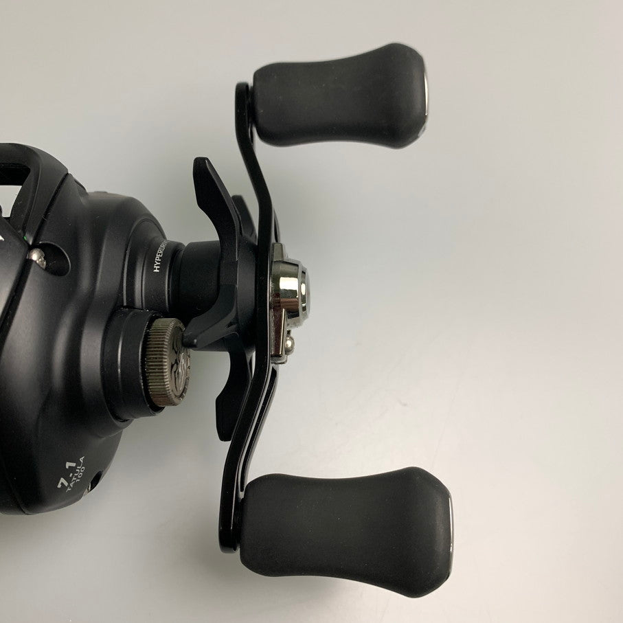 【中古品】 DAIWA ダイワ 24タトゥーラ TW 100HL リール 釣り具 134-260309-SH-06-min 万代Net店