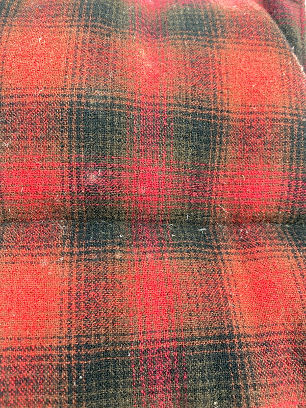【中古品】【メンズ】 NEIGHBORHOOD ネイバーフッド 132TSMVN-JKM01 OMBRE CHECK DOWN VEST チェックダウンベスト アウター 142-260711-AS-30-min サイズ：L カラー：レッド/ブラック 万代Net店