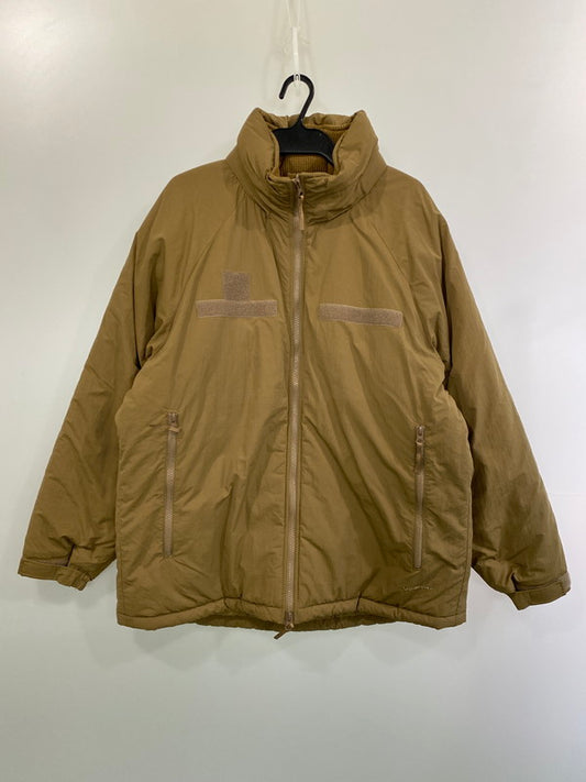 【中古品】【メンズ】 FREAK'S STORE フリークスストア LEVEL7 PRIMALOFT 中綿 ジャケット 223-1516 レベルセブン プリマロフト ジャケット メンズ アウター 147-260220-em-59-min サイズ：M カラー：オークル 万代Net店