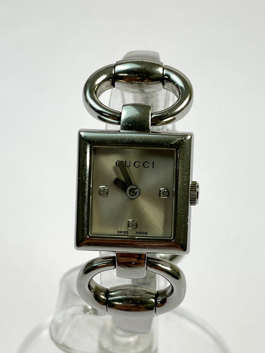 【中古品】【レディース】 GUCCI グッチ トルナヴォーニ 3Pダイヤ クォーツ 腕時計 時計 197-261021-jt-27-min カラー：シルバー 万代Net店