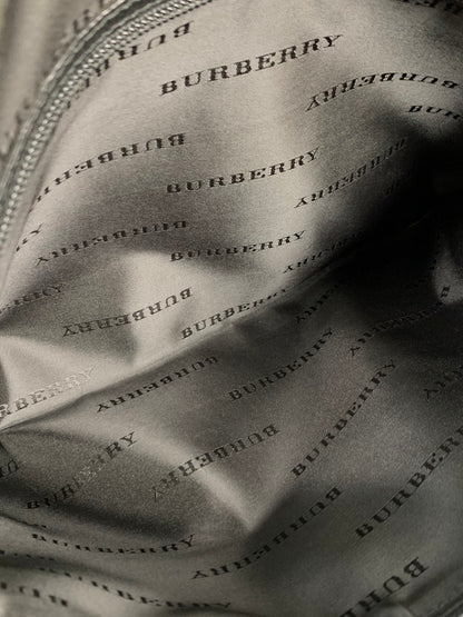 【中古品】【メンズ/レディース】 BURBERRY バーバリー 2WAY ALL LEATHER BAG オール レザー バッグ トートバッグ 革鞄 カバン 188-260303-em-24-min カラー：ブラック 万代Net店