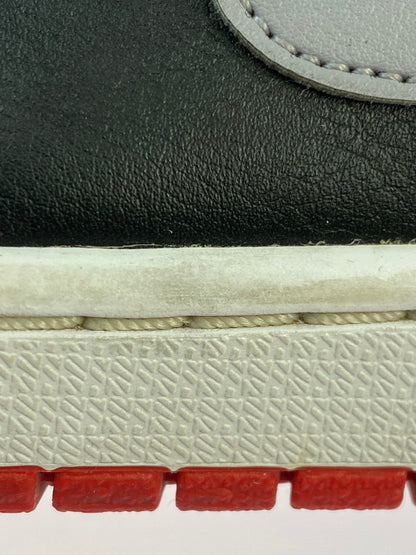 【中古品】【メンズ/レディース】 NIKE ナイキ AIR JORADN 1 MID 靴 シューズ スニーカー 160-260225-AS-48-min サイズ：26cm カラー：ブラック/グレイ/レッド 万代Net店