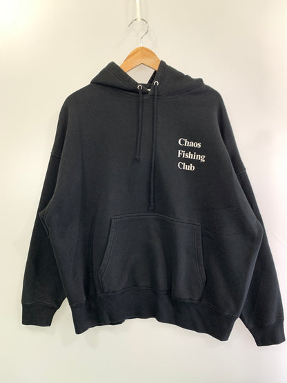 【中古品】【メンズ】 CHAOS FISHING CLUB カオス フィッシング クラブ LS LOGO HOODIE ロングスリーブ ロゴ フーディ メンズ パーカー 140-260709-hu-03-min サイズ：L カラー：ブラック 万代Net店