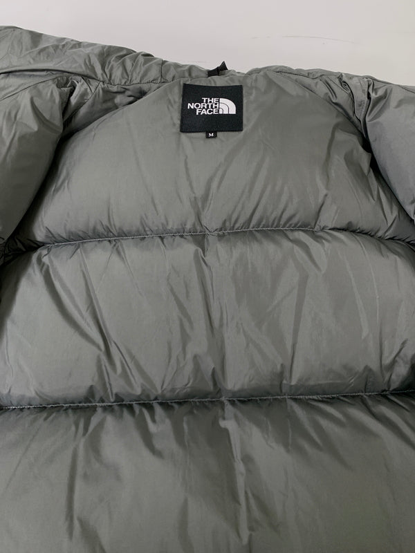 【中古美品】【メンズ】 THE NORTH FACE ザ・ノースフェイス NUPTSE HOODIE ND92331 ヌプシ フーディー ジャケット メンズ アウター 144-260901-em-01-min サイズ：M カラー：ヒューズボックスグレー/アスファルトグレー 万代Net店