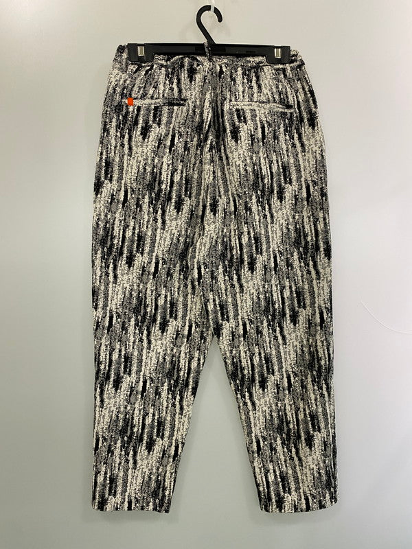 【中古品】【メンズ】 TONY TAIZSUN トニータイズサン TONY GOBELLNE FLEA PANTS 25FW-009 トニー ゴブランフレアパンツ メンズ ボトムス カスリ風 テーパード 151-260227-em-31-min サイズ：L カラー：ブラック/ホワイト（総柄） 万代Net店