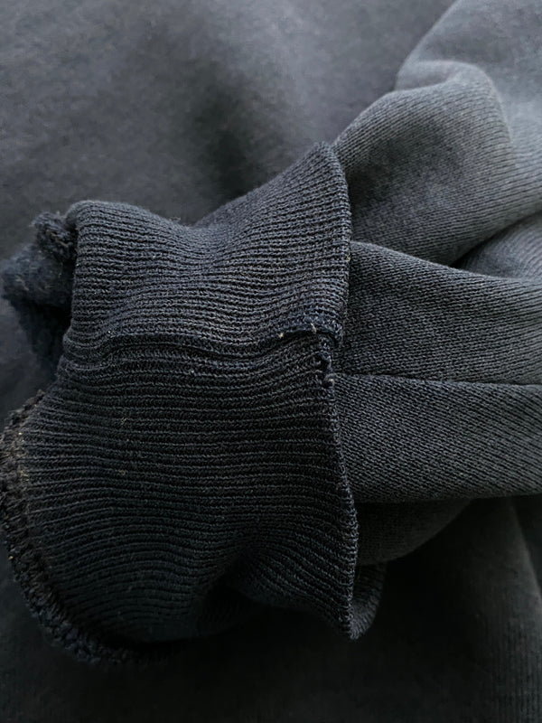 【現状渡し品】【メンズ】 RUSSELL ATHLETIC ラッセルアスレティック SWEAT SHIRT Vガゼットスウェットシャツ トレーナー トップス 146-260715-yn-25-min カラー：ネイビー 万代Net店